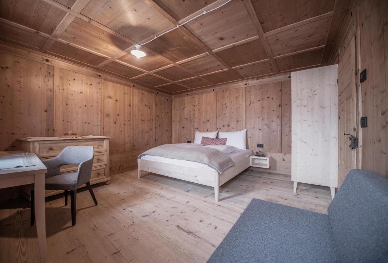 Ciasa Somuer - Sora Apartment San Vigilio Di Marebbe Bagian luar foto