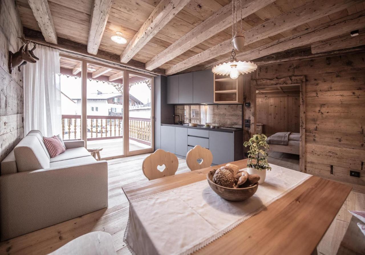 Ciasa Somuer - Sora Apartment San Vigilio Di Marebbe Bagian luar foto